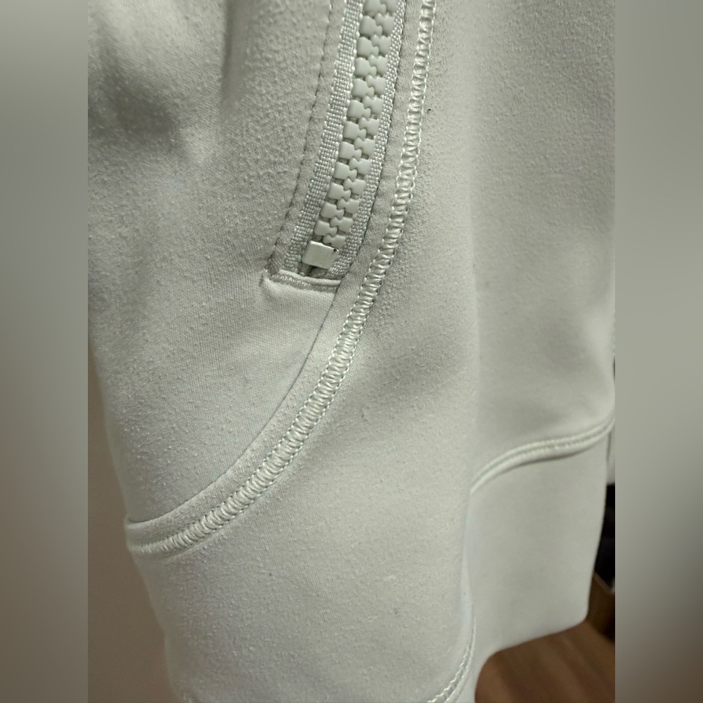 lululemon athletica Light Mint Full-Zip Hoodie - Picture 2 of 7